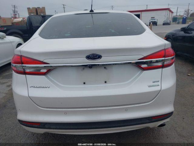 Ford Fusion Se Image 6