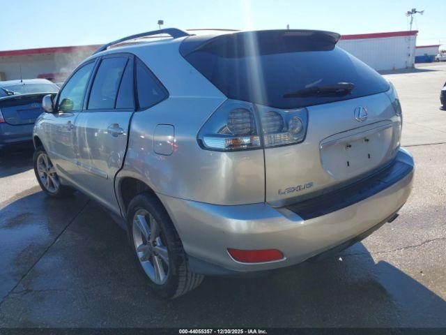 Lexus RX Image 6
