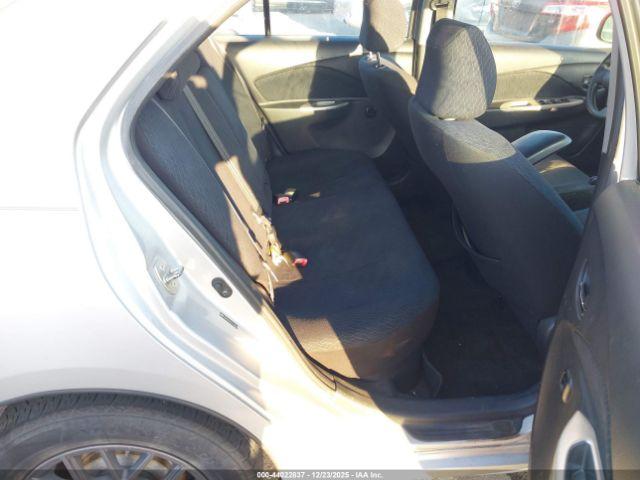 Toyota Yaris Image 5