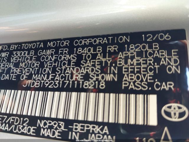 Toyota Yaris Image 2