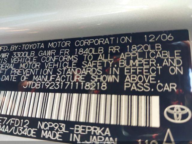 Toyota Yaris Image 2