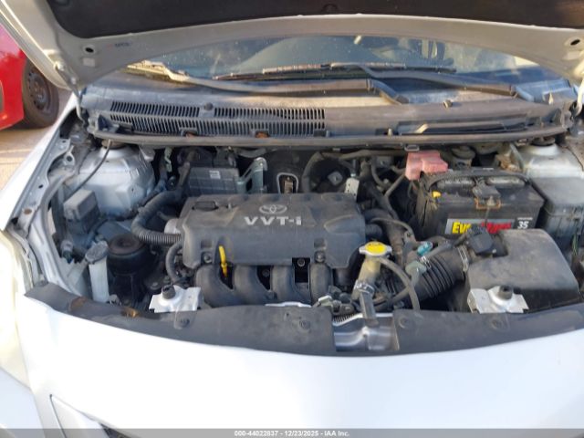 Toyota Yaris Image 16