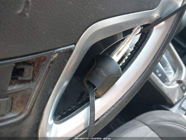 Chevrolet Captiva Lt Image 4