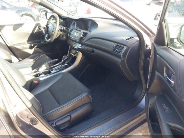 Honda Accord Sport Image 6