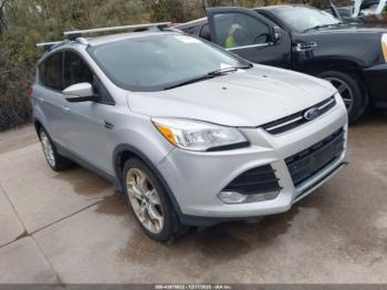  Salvage Ford Escape