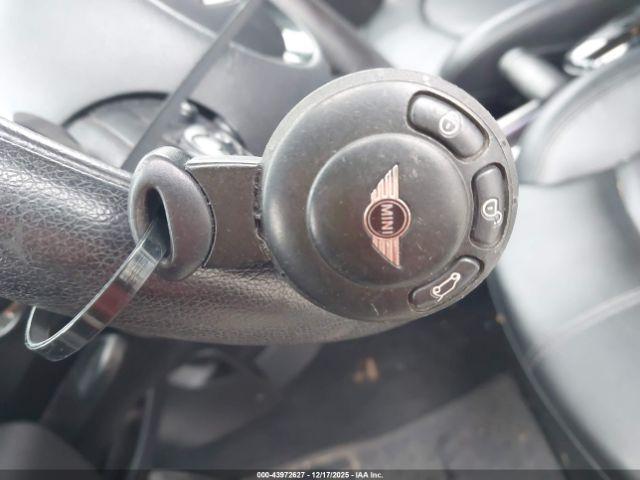 MINI Countryman Cooper S Image 8