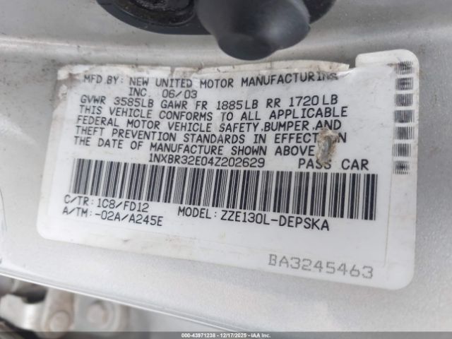 Toyota Corolla S Image 4