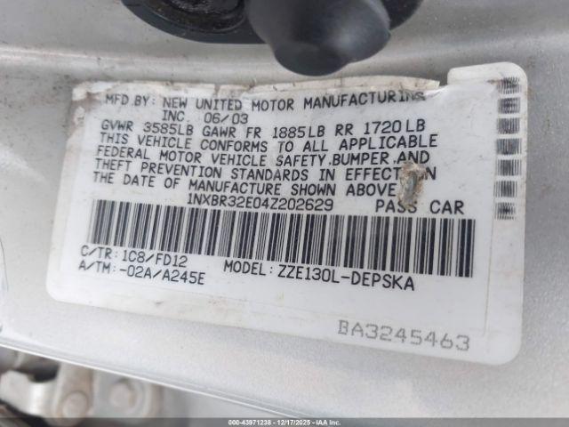 Toyota Corolla S Image 4