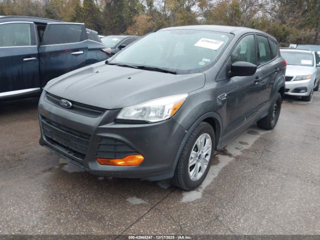 Ford Escape S Image 10