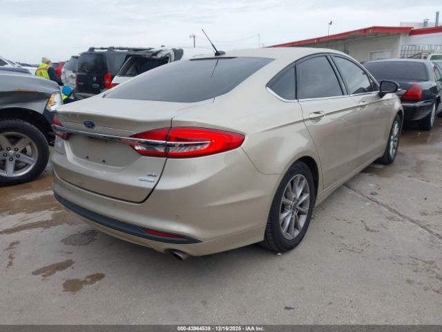 Ford Fusion Se Image 4