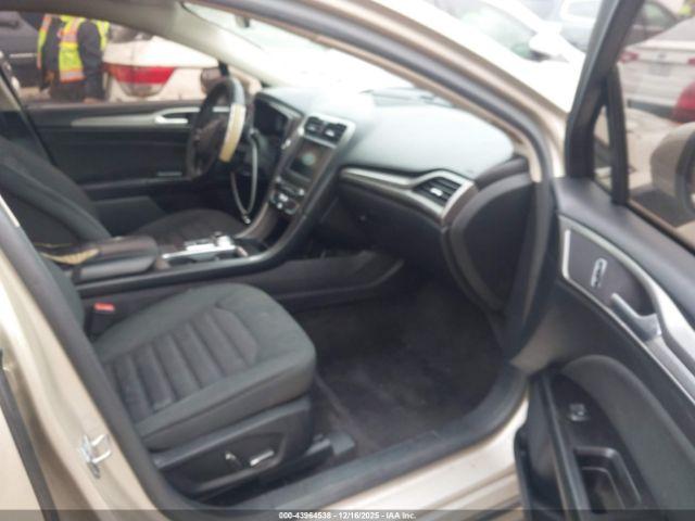 Ford Fusion Se Image 5