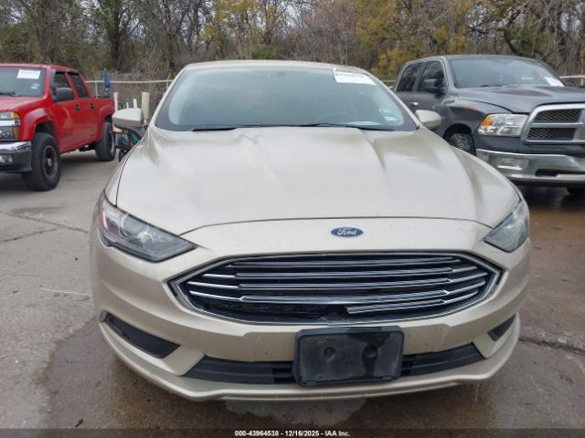 Ford Fusion Se Image 6