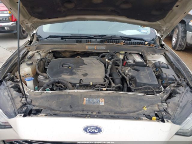 Ford Fusion Se Image 9