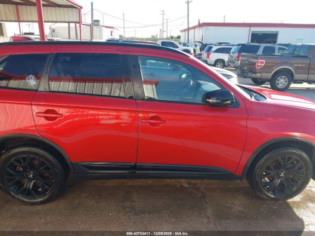 Mitsubishi Outlander Le Image 8