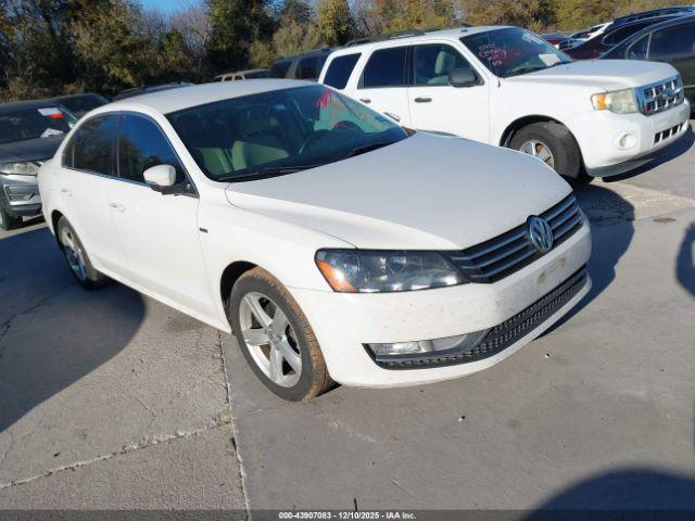  Salvage Volkswagen Passat