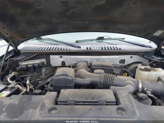 Ford Expedition Xlt Image 14