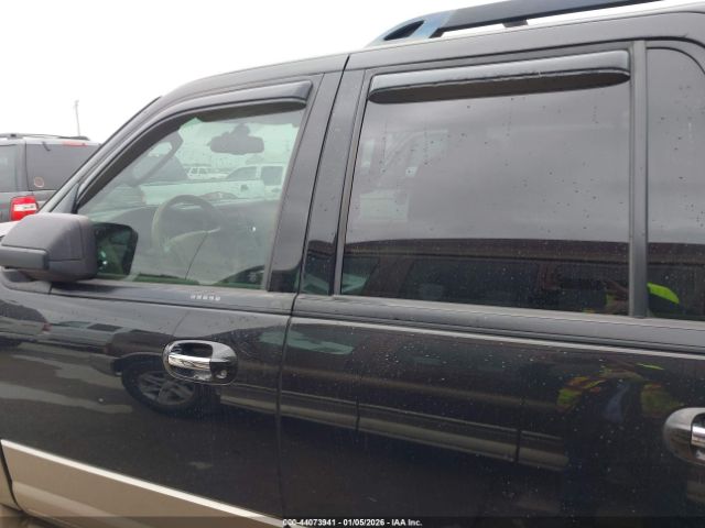 Ford Expedition Xlt Image 11