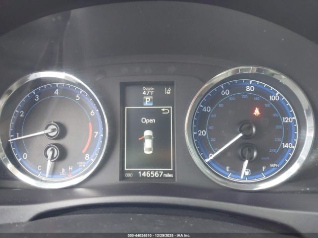 Toyota Corolla Se Image 2