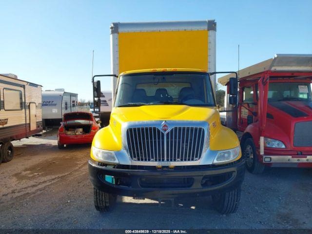 International Durastar 4300 Image 4