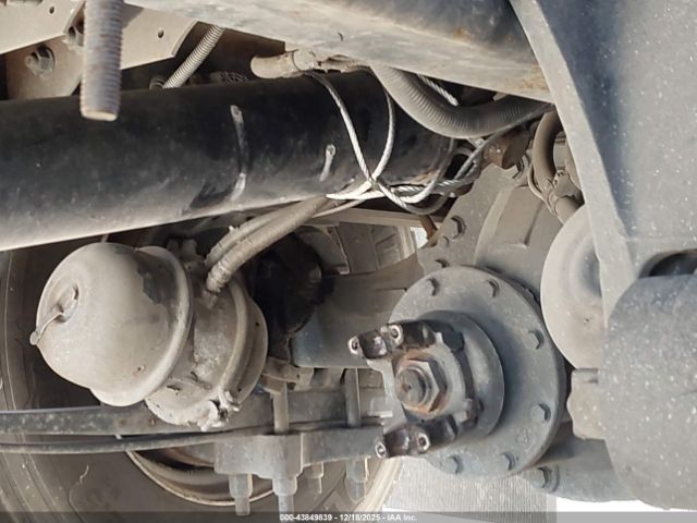 International Durastar 4300 Image 9