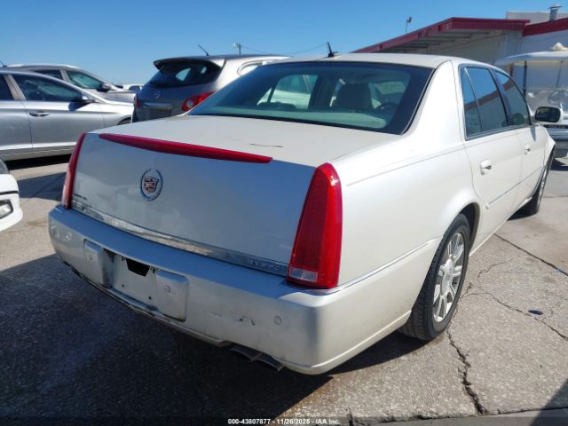 Cadillac DTS 1sa Image 7