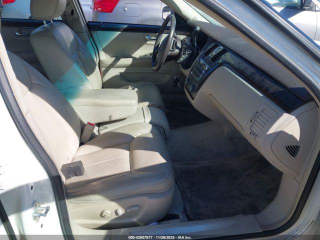 Cadillac DTS 1sa Image 3