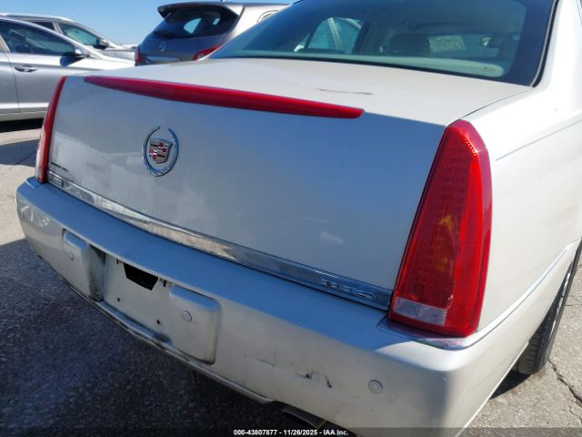 Cadillac DTS 1sa Image 4