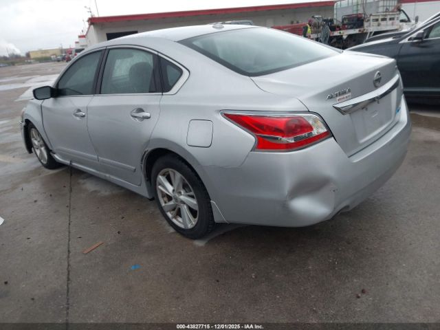 Nissan Altima 2.5 Sv Image 4