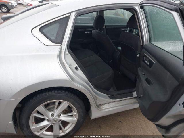 Nissan Altima 2.5 Sv Image 6