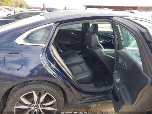 Chevrolet Malibu 1lt Image 10