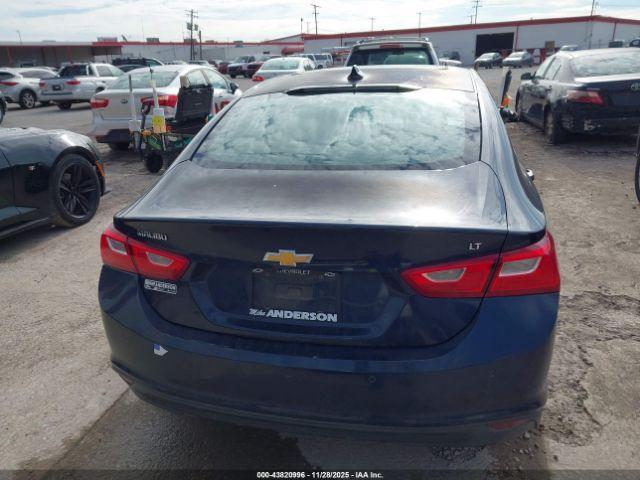 Chevrolet Malibu 1lt Image 12