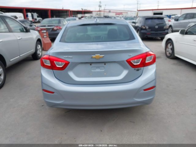 Chevrolet Cruze Lt Auto Image 18