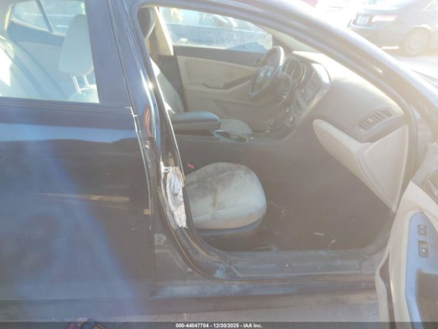 Kia Optima Lx Image 7