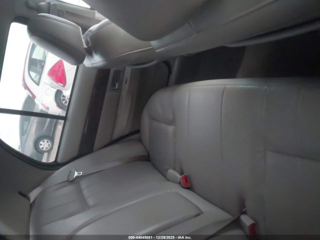 Mercury Grand Marquis Ls (fleet Only) Image 3