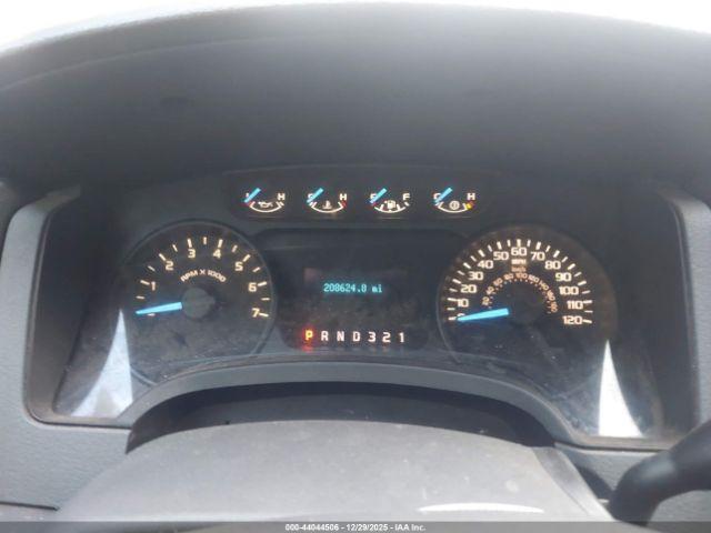 Ford F-150 Xl Image 8