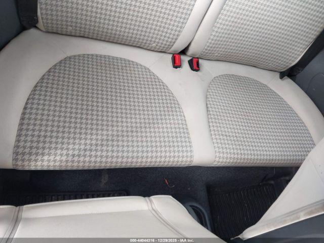 FIAT 500c Pop Image 9