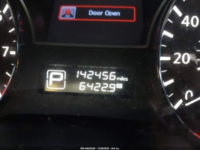 Nissan Altima 2.5 Sv Image 4