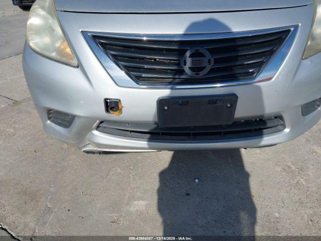 Nissan Versa 1.6 Sv Image 4