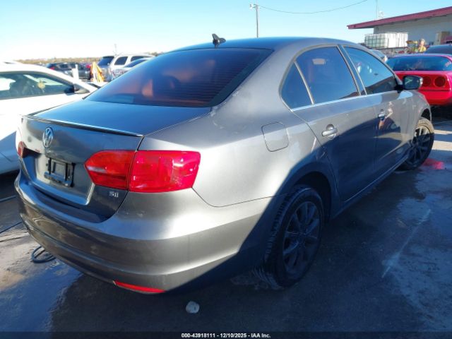 Volkswagen Jetta 1.8t Se Image 3