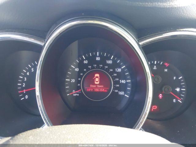 Kia Optima Lx Image 9