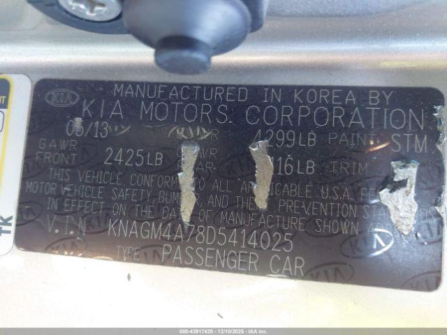 Kia Optima Lx Image 10