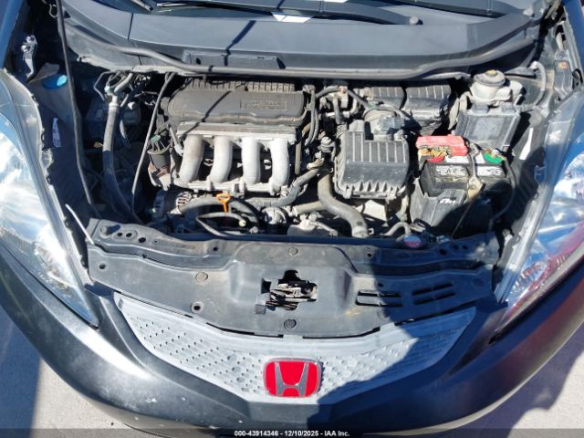 Honda Fit Sport Image 9