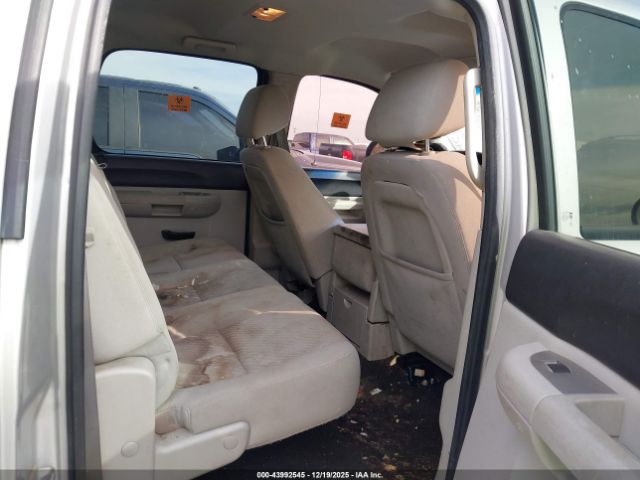 Chevrolet Silverado 1500 Lt Image 3