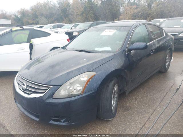 Nissan Altima 2.5 S Image 5