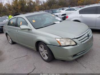  Salvage Toyota Avalon