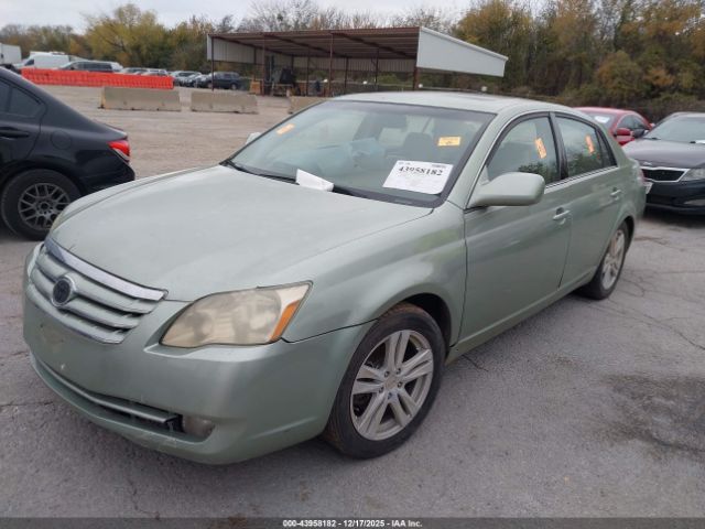 Toyota Avalon Xls Image 2