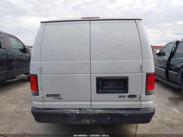 Ford E-150 Commercial Image 11