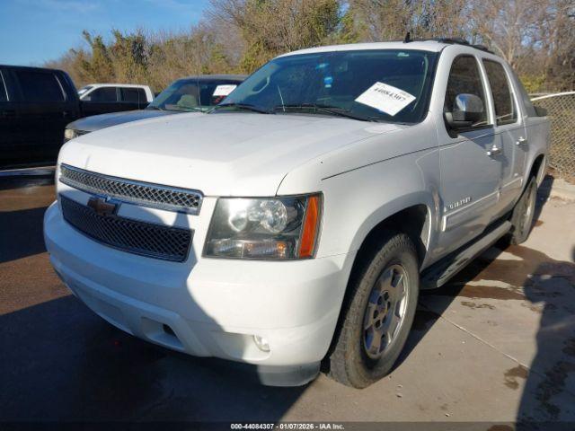 Chevrolet Avalanche 1500 Ls Image 2