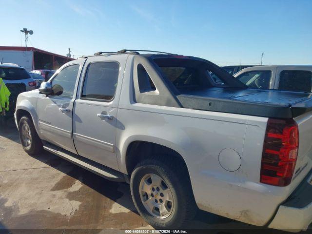 Chevrolet Avalanche 1500 Ls Image 15