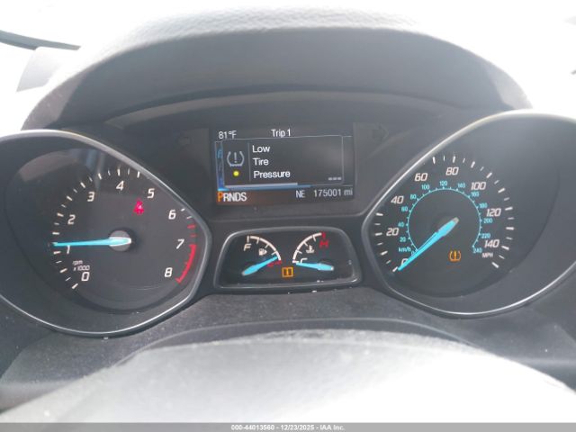 Ford Escape S Image 10